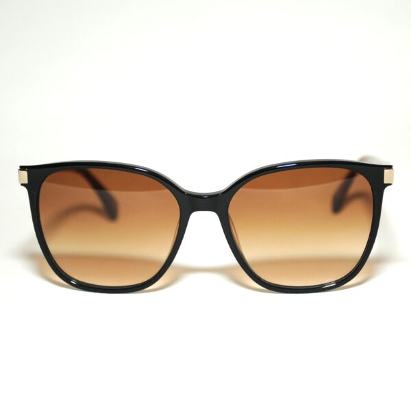 LO612S color010