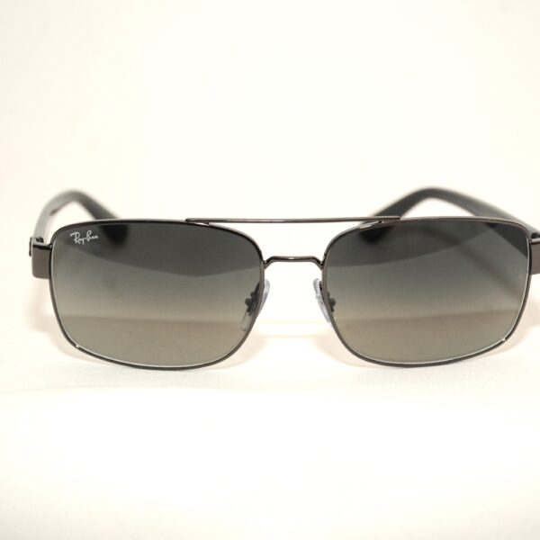 RB3737 col 002/71